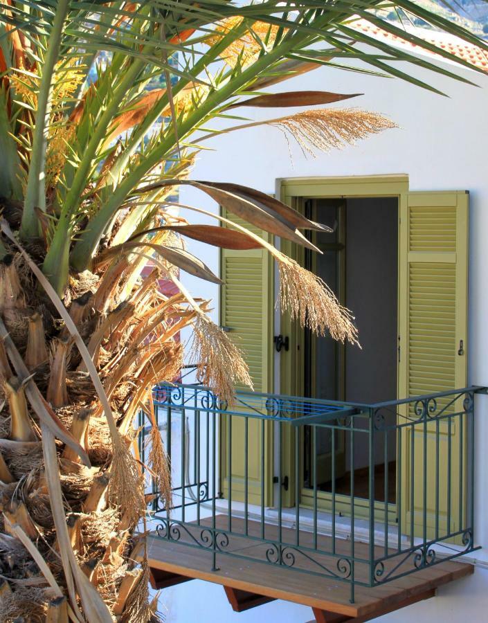 Evanna House Symi Exteriör bild