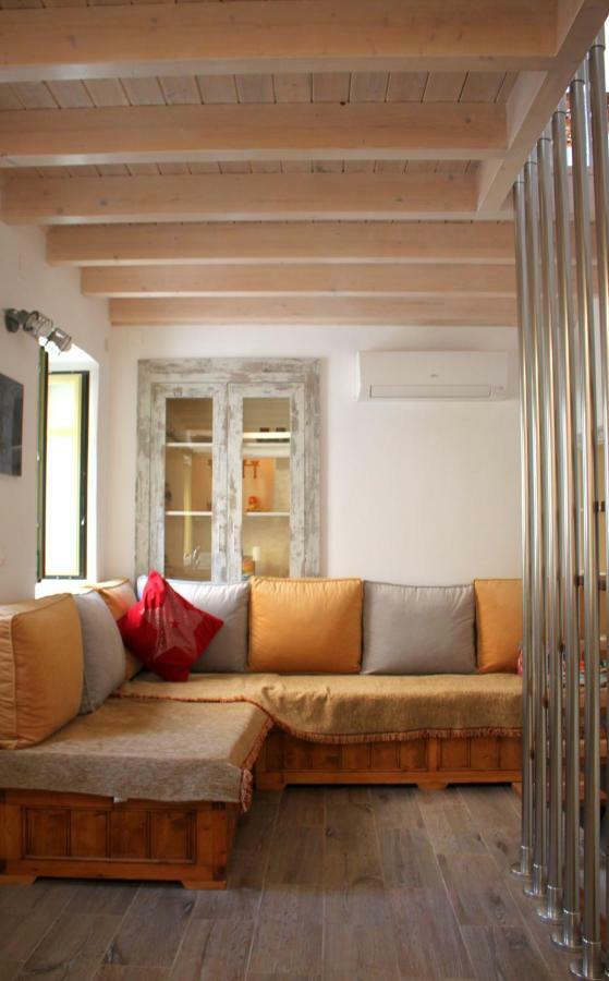 Evanna House Symi Exteriör bild